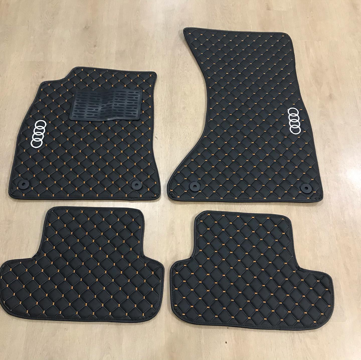 Audi 100 1983-1991 Car Floor Mats Set Audi Waterproof Leather Custom Car Mat Set Tailor Fit