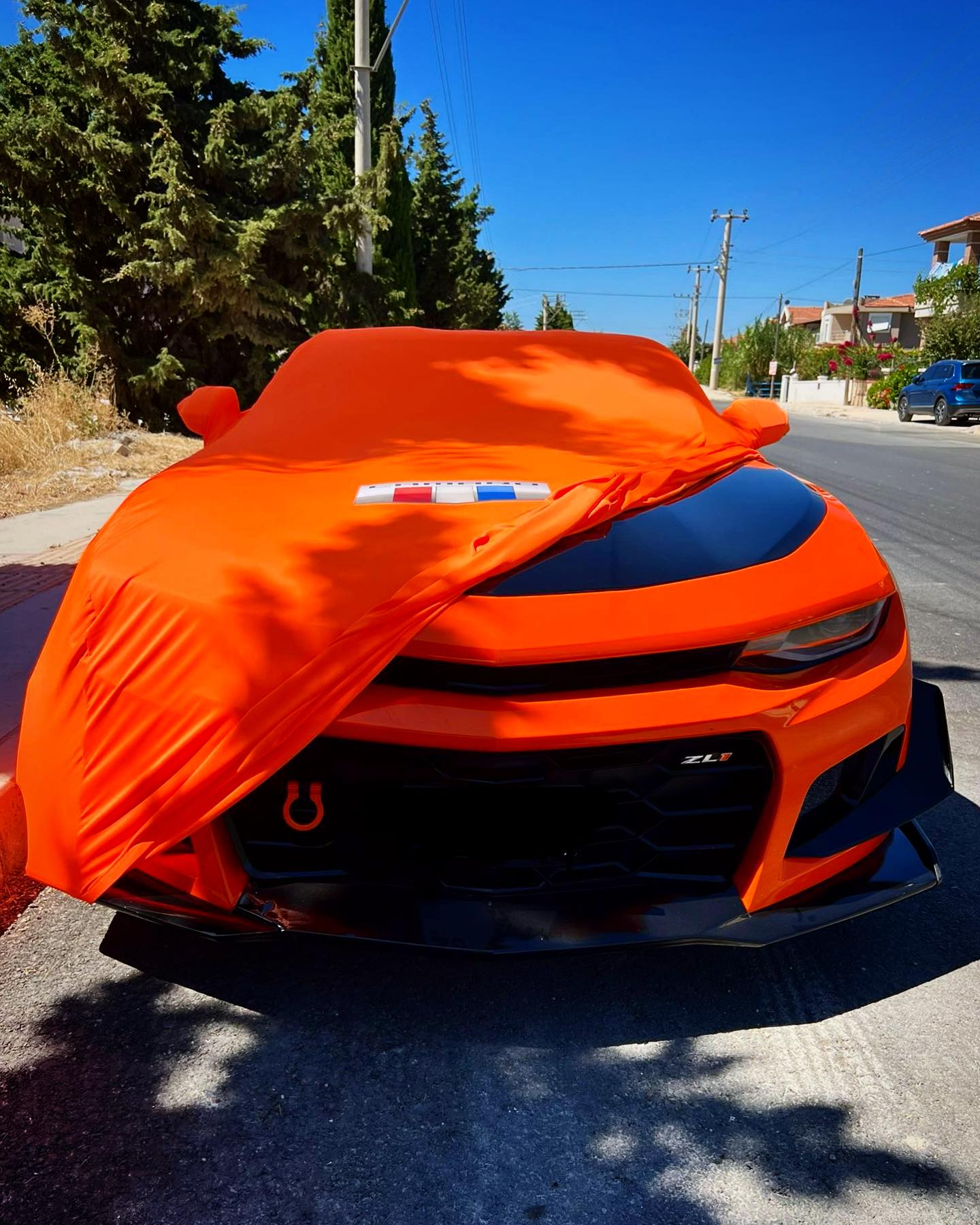 Camaro-Autoabdeckung ✔️ Maßgeschneidert für Ihr Fahrzeug ✔️KANN MIT LOGOS ANGEPASST WERDEN ✔️ A+ Premium-Qualität ✔️Camaro-Autoschutz für den Innenbereich ✔️