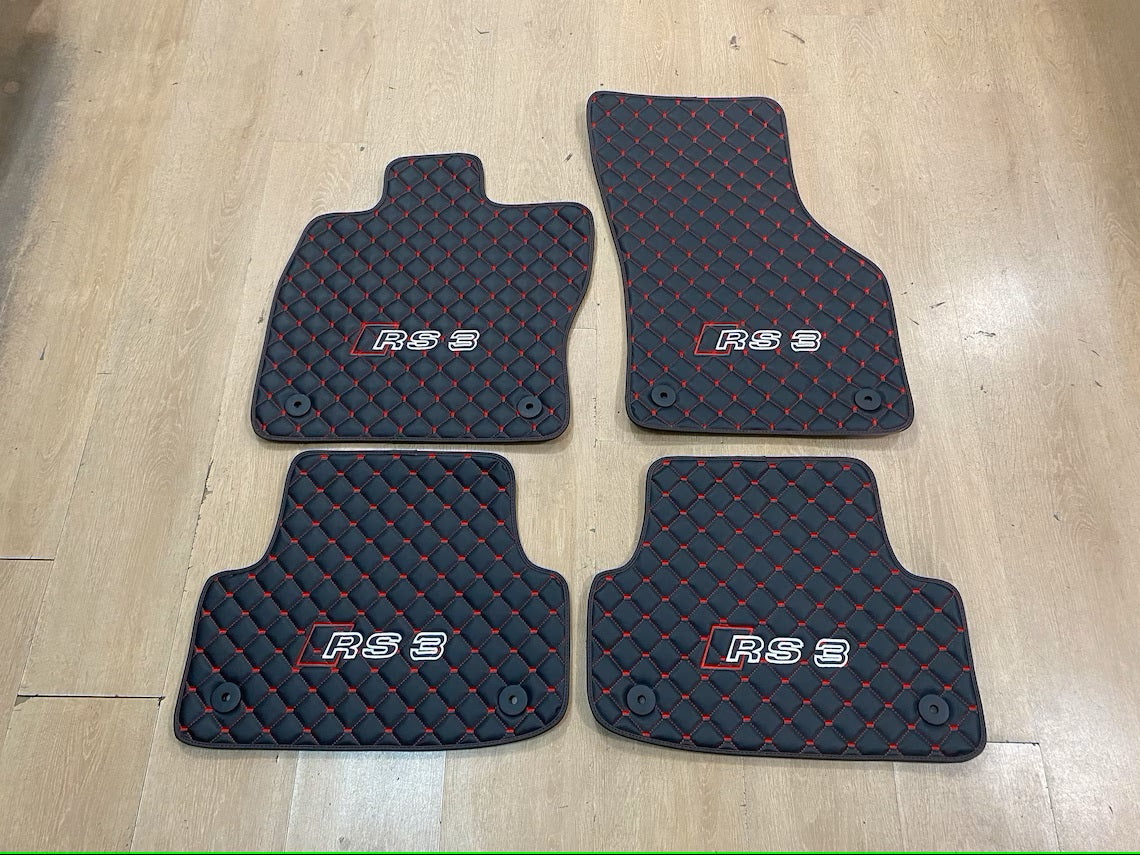 Audi RS3 Todos los modelos Alfombrillas impermeables personalizadas para automóvil Audi RS3 ✅ Cuero ✅ Revestimiento de alfombra delantera y trasera ✅ Juego de alfombrillas para automóvil Audi RS3 ✅