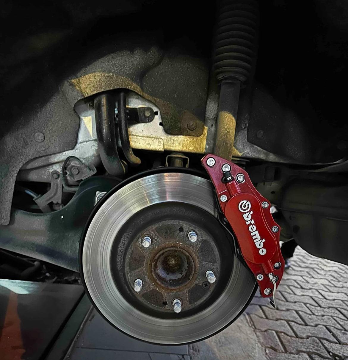 BREMBO GOLD – ROT BREMSSATTEL 2STÜCK Metall 3D BREMBO Universal Style Bremssattelabdeckung vorne