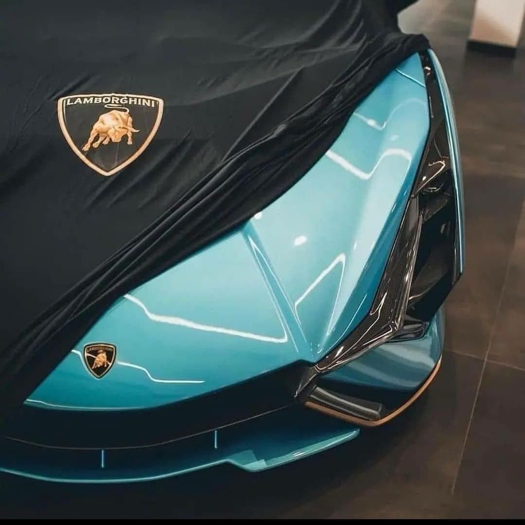 Lamborghini-Autoabdeckung für alle Modelle, maßgeschneiderte Passform, weich und elastisch für den Innenbereich, Lamborghini-Autoschutz, + Tasche