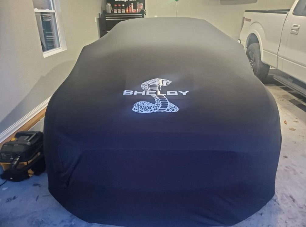 Shelby Cobra Car-Cover ✔️Shelby GT350 Car-Cover ✔️Shelby GT500 Car-Cover ✔️ TAİLOR FİT ✔️ Weiche und elastische Indoor-Car-Cover für ALLE Ford Mustang Shelby ✔️