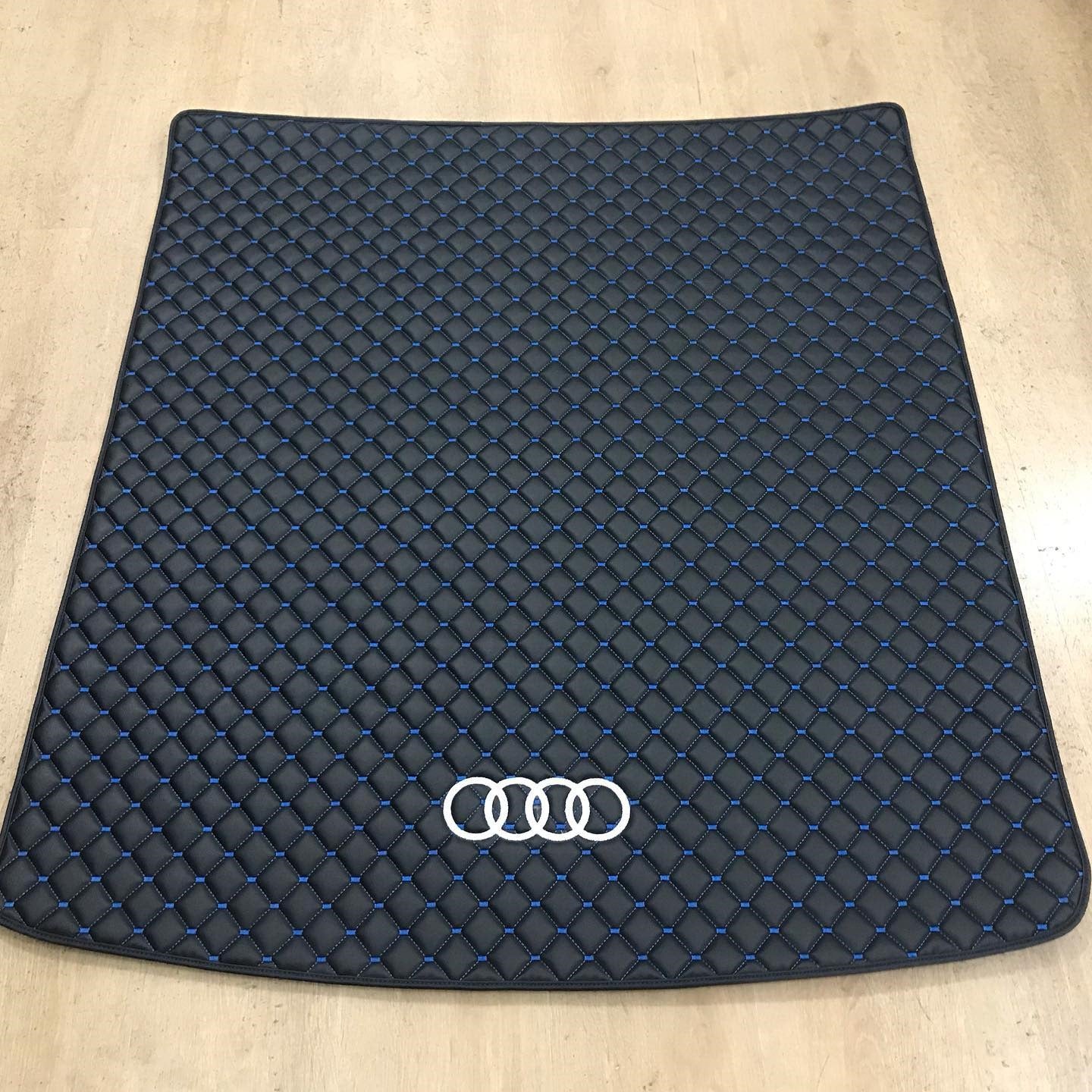 Audi Luxury Leather Custom Made Fitted Car Boot Liner For ALL Audi Base Mats Cargo Liners