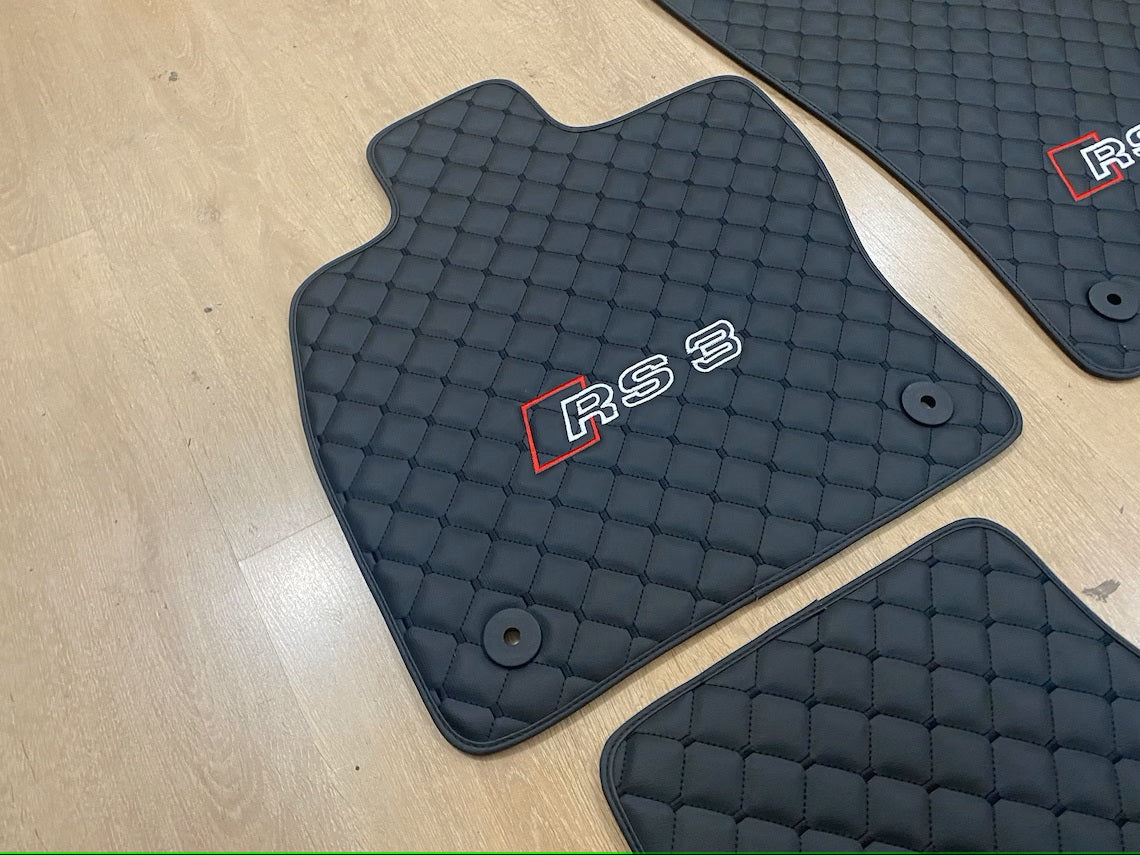 Audi RS3 todos los modelos Alfombrillas impermeables personalizadas para coche RS3 ✅ Cuero ✅ Revestimiento de alfombra delantera y trasera ✅ Juego de alfombrillas para coche Audi RS3 ✅